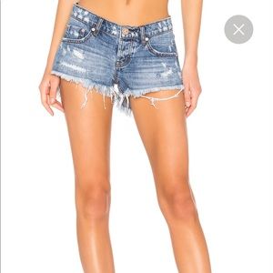 BRAND NEW ONE TEASPOON SHORTS